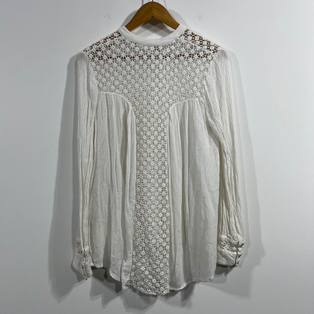 Free People Crochet Lace Renfair Button Down Top Womens Medium Ethereal Boho - Picture 3 of 13